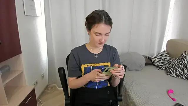 Rimma_Kallas from StripChat is Freechat