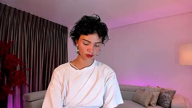 riridimoah from StripChat