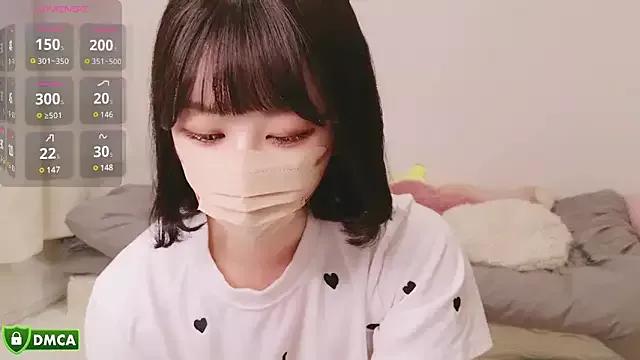 Ririka_berry from StripChat