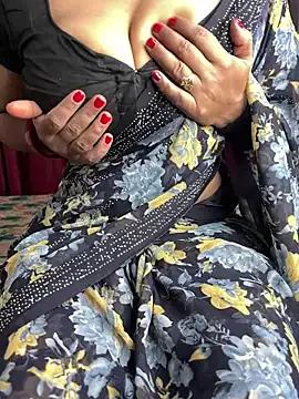 Ritika_janu from StripChat is Freechat