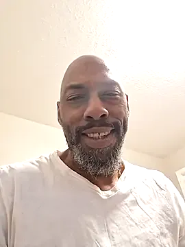 Rizzle9800 on StripChat 