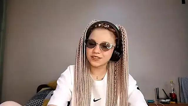 Try our streaming cams variety and talk on a personal level with our adorable girls streamers, showing off their bountiful shapes and dildos.