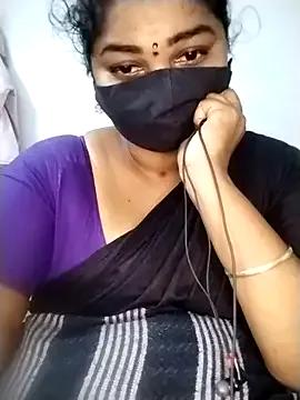 Rojaa009 from StripChat is Group