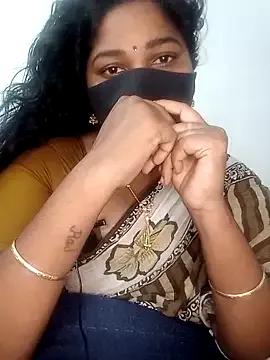 Rojaa009 from StripChat is Group