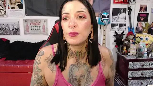 Try our streaming cams variety and talk on a personal level with our adorable girls streamers, showing off their bountiful shapes and dildos.