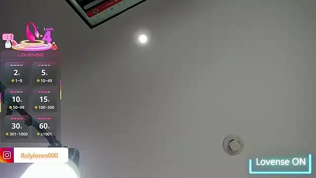 RolyLoren from StripChat is Freechat