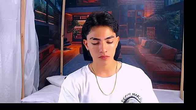 Try our streaming cams variety and talk on a personal level with our adorable girls streamers, showing off their bountiful shapes and dildos.