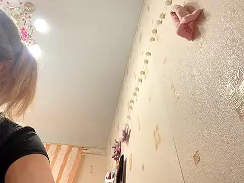 Roni_Cox from StripChat