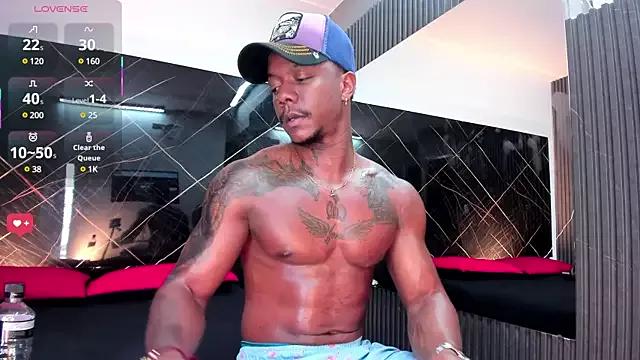 ronnie_7777 from StripChat