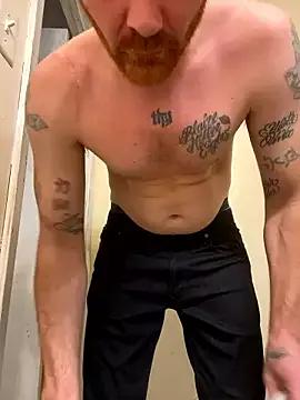 roostersroom85 from StripChat