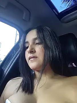 Rosa_Warreen_ from StripChat is Freechat