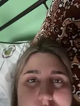 RosaDiLuna from StripChat is Freechat