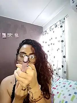 ROSALIAFILL from StripChat is Freechat