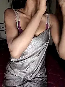 Rosalie_RR from StripChat is Freechat