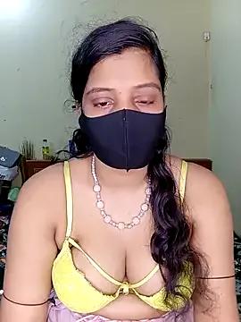 Rose-luckey from StripChat is Freechat