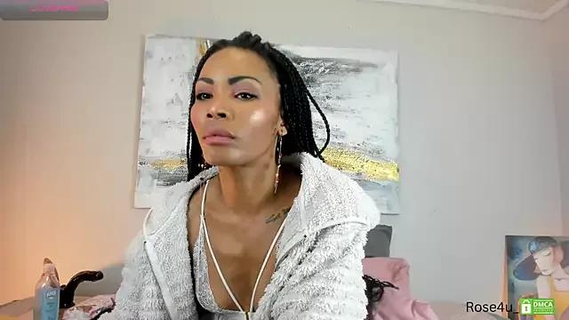 rose4u_ from StripChat is Freechat