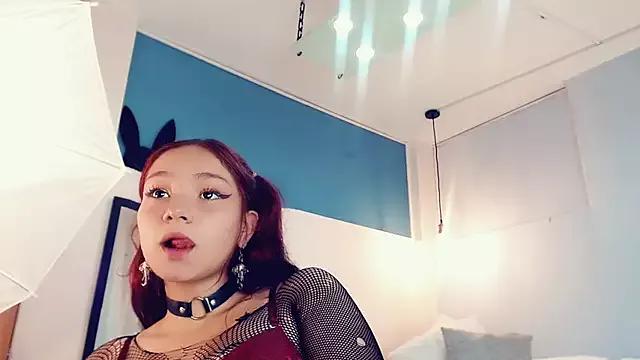 Rose_Fire1 from StripChat is Freechat