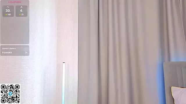 RoseDarsly from StripChat is Freechat