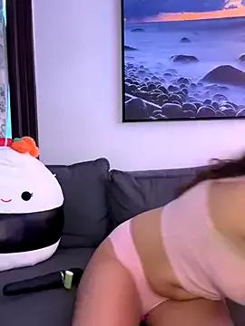 Try our streaming cams variety and talk on a personal level with our adorable girls streamers, showing off their bountiful shapes and dildos.