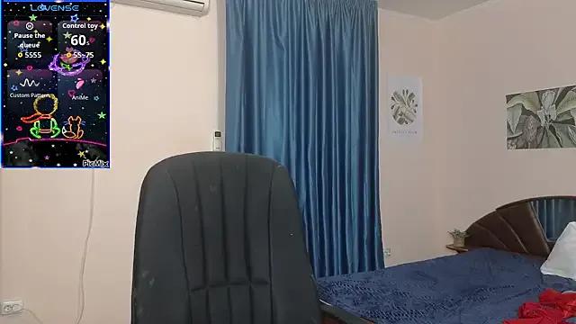 Try our streaming cams variety and talk on a personal level with our adorable girls streamers, showing off their bountiful shapes and dildos.