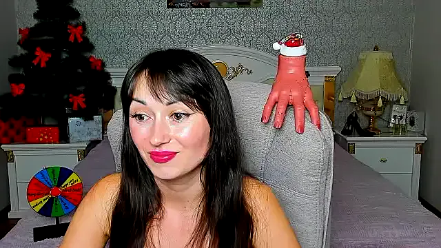 Try our streaming cams variety and talk on a personal level with our adorable girls streamers, showing off their bountiful shapes and dildos.