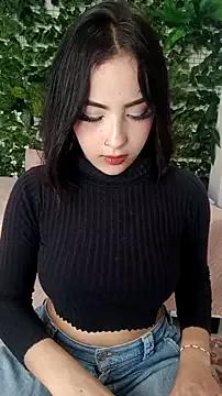 RosseCollins from StripChat is Freechat