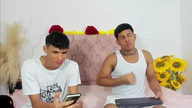 Rossel_luigi2609 from StripChat is Freechat