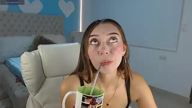 Try our streaming cams variety and talk on a personal level with our adorable girls streamers, showing off their bountiful shapes and dildos.