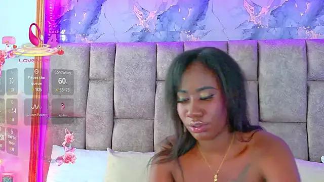 ROSSIE_CAMERON from StripChat