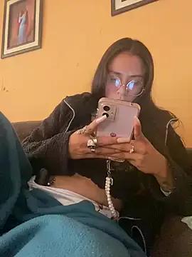 Rouuse95 from StripChat
