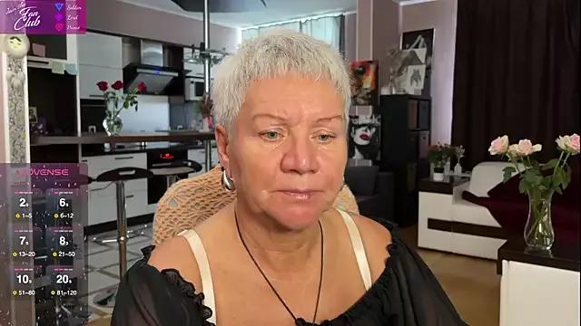 roxana_brooks from StripChat is Freechat