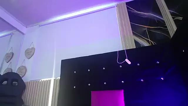 Try our streaming cams variety and talk on a personal level with our adorable girls streamers, showing off their bountiful shapes and dildos.