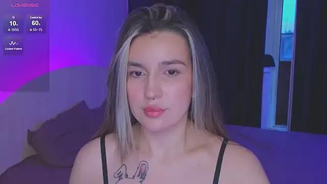 Try our streaming cams variety and talk on a personal level with our adorable girls streamers, showing off their bountiful shapes and dildos.