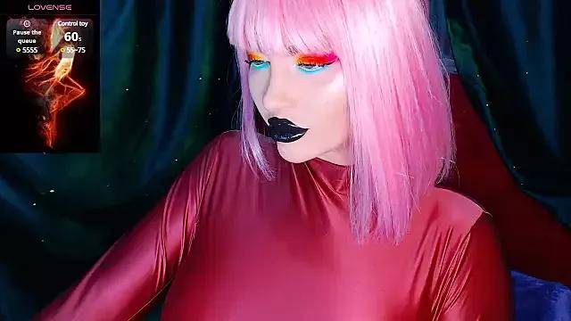 Try our streaming cams variety and talk on a personal level with our adorable girls streamers, showing off their bountiful shapes and dildos.
