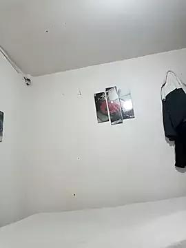 Roy_Whatson_Master from StripChat is Freechat