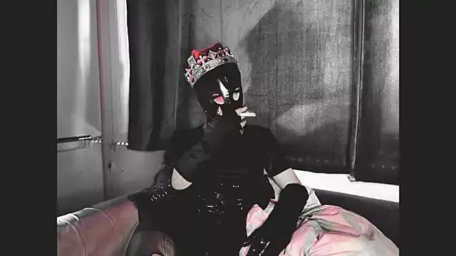 RubberDolly from StripChat is Freechat