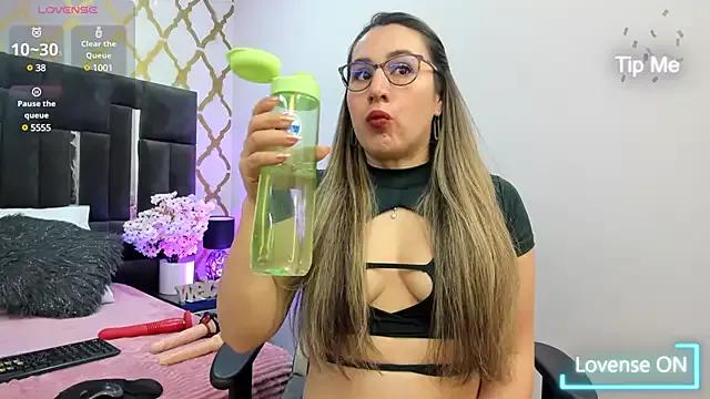 Try our streaming cams variety and talk on a personal level with our adorable girls streamers, showing off their bountiful shapes and dildos.