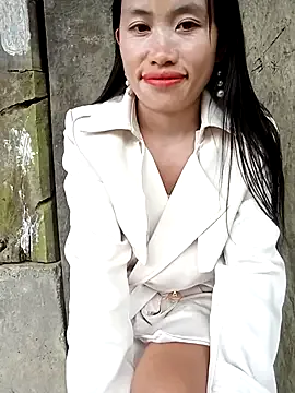 rubi_bae from StripChat is Freechat