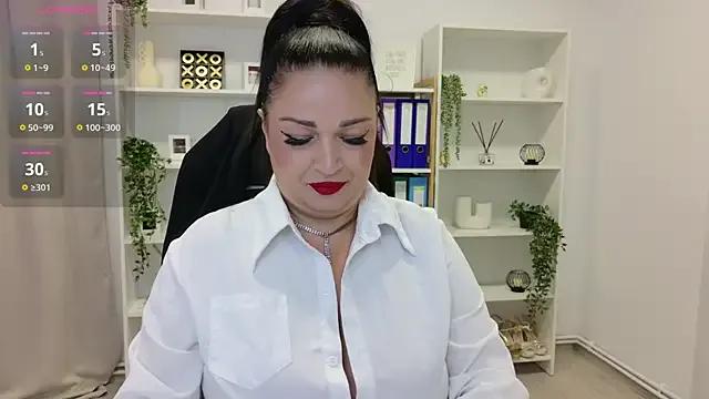 Try our streaming cams variety and talk on a personal level with our adorable girls streamers, showing off their bountiful shapes and dildos.