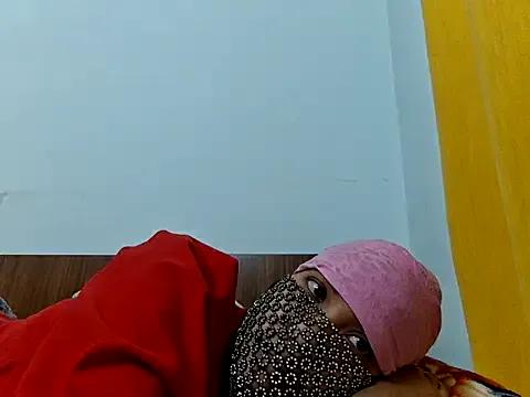 rubina003 from StripChat is Freechat