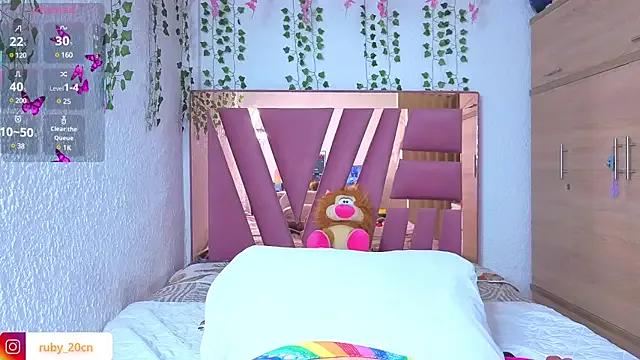 Try our streaming cams variety and talk on a personal level with our adorable girls streamers, showing off their bountiful shapes and dildos.