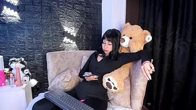 Try our streaming cams variety and talk on a personal level with our adorable girls streamers, showing off their bountiful shapes and dildos.