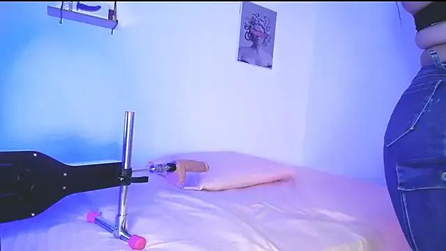 Try our streaming cams variety and talk on a personal level with our adorable girls streamers, showing off their bountiful shapes and dildos.