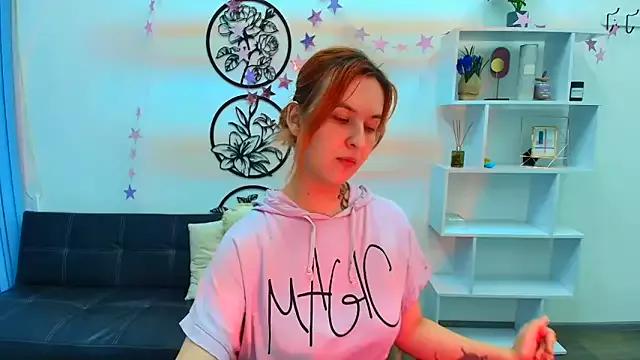 RubyHolmess from StripChat is Freechat