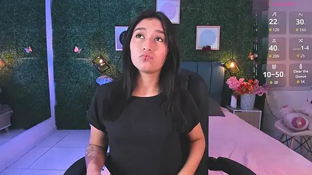 Try our streaming cams variety and talk on a personal level with our adorable girls streamers, showing off their bountiful shapes and dildos.