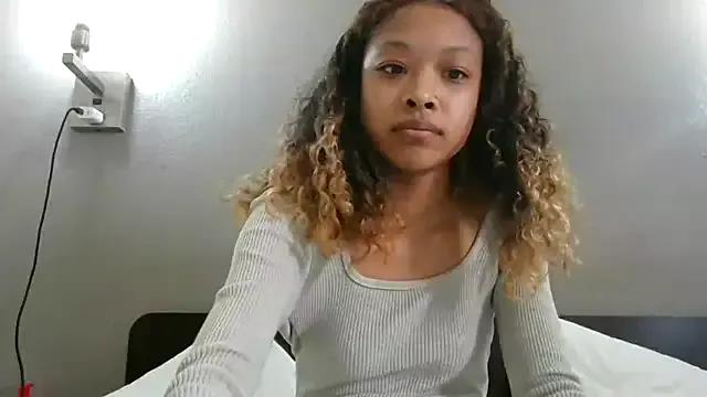 rubywithpearls from StripChat is Freechat
