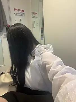ruru-3 from StripChat