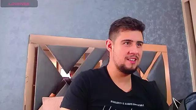ryan_evanss from StripChat is Freechat