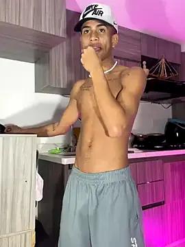 RyanScot4 from StripChat