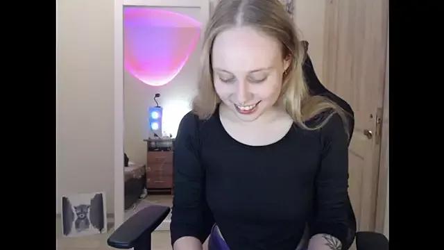 Try our streaming cams variety and talk on a personal level with our adorable girls streamers, showing off their bountiful shapes and dildos.